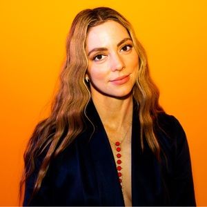 Meet your Posher, Marisa